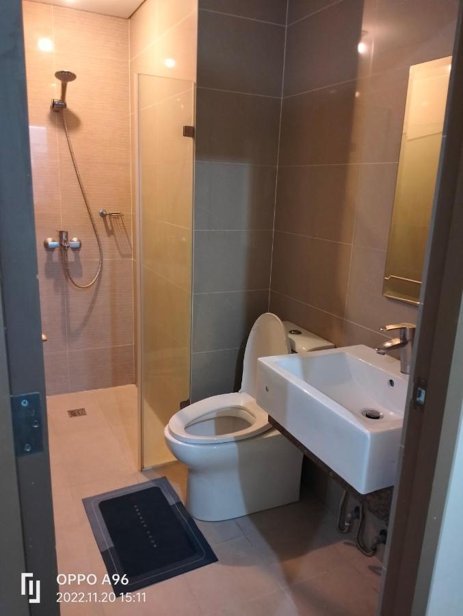 Pasay Condotel Near Resorts World & Airport Esterno foto
