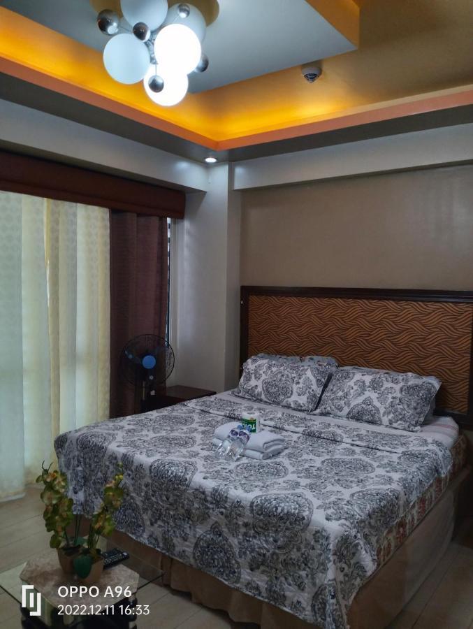 Pasay Condotel Near Resorts World & Airport Esterno foto